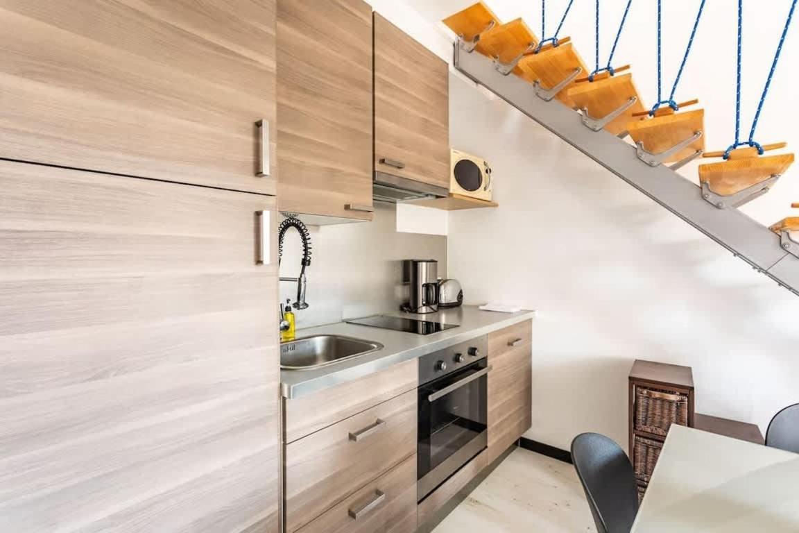 Le Capucin - Petit Duplex Avec Place De Parking ディナール エクステリア 写真
