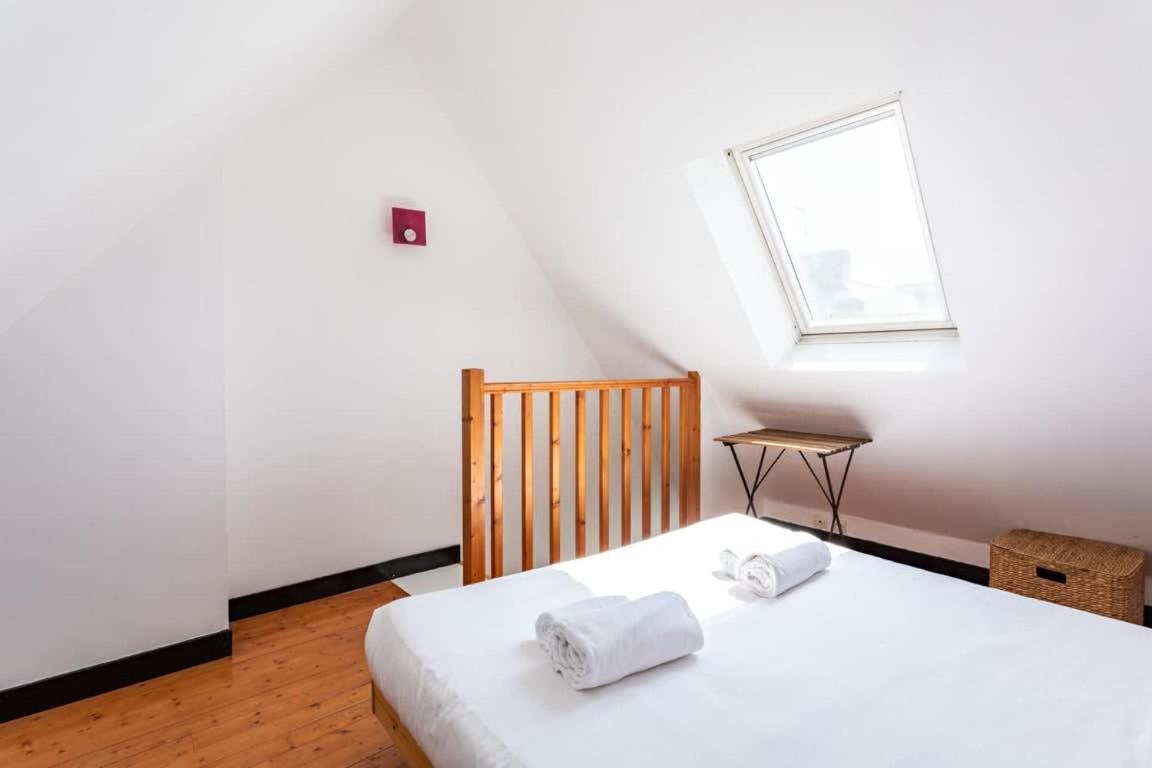 Le Capucin - Petit Duplex Avec Place De Parking ディナール エクステリア 写真