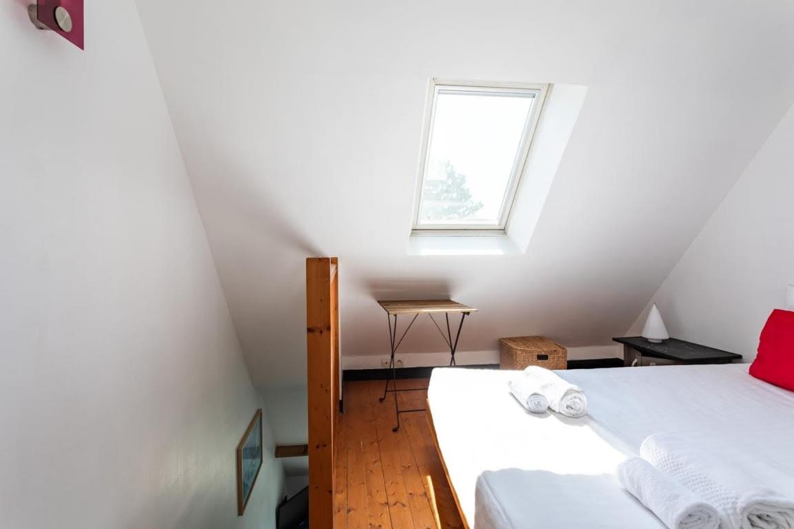 Le Capucin - Petit Duplex Avec Place De Parking ディナール エクステリア 写真